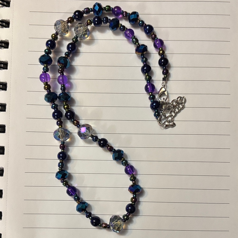 Elegant Multicolor Beaded Necklace